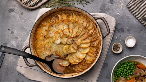  Lancashire Hotpot: Ein deftiges Meisterwerk aus England für kalte Wintertage!